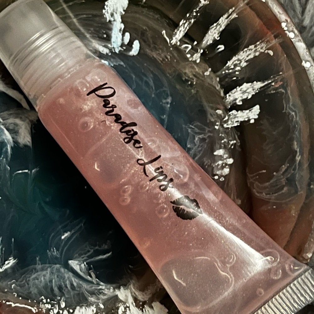 Paradise deals lip gloss shimmer